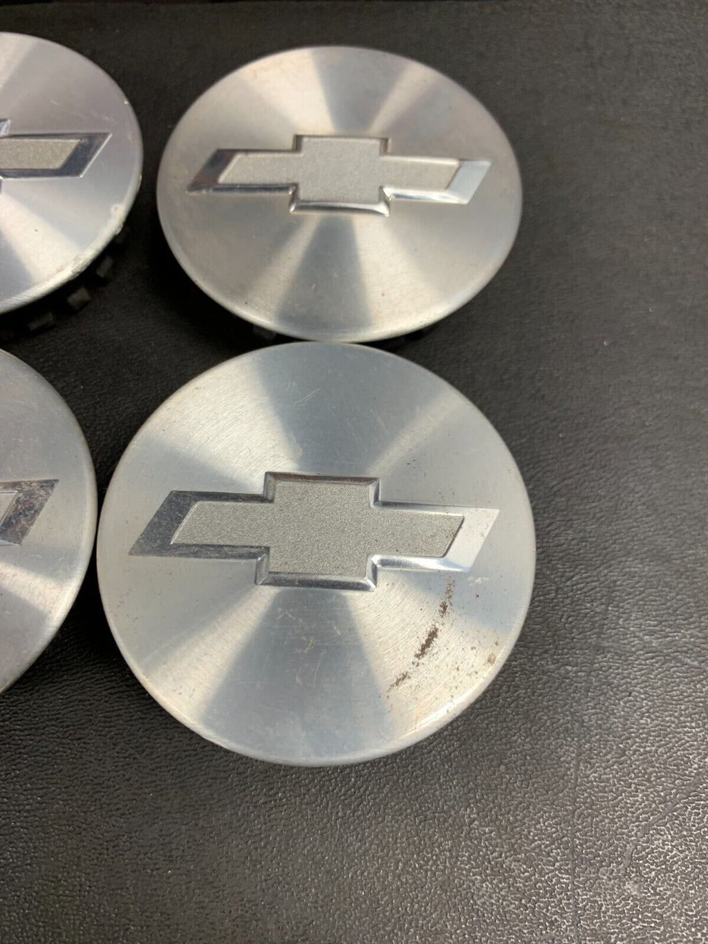 2012 CAMARO SS OEM CENTER CAP FOR RIMS SET OF 4 USED