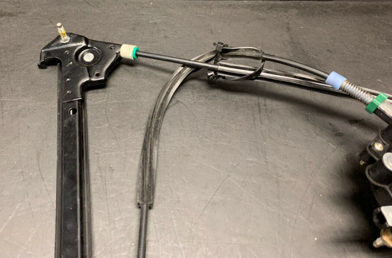 2002 CORVETTE C5 Z06 OEM RH PASSENGER WINDOW MOTOR REGULATOR