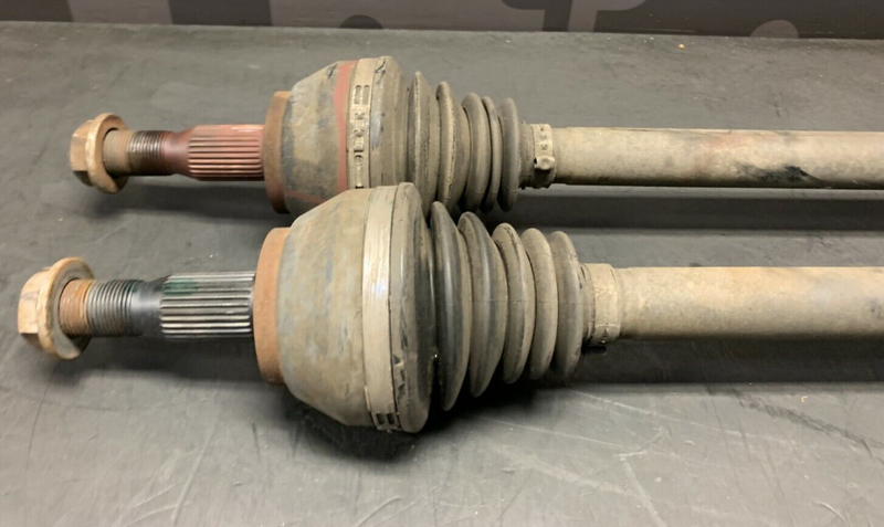 2007 CORVETTE C6 OEM DRIVER PASSENGER AXLES AXLE SHAFT SET