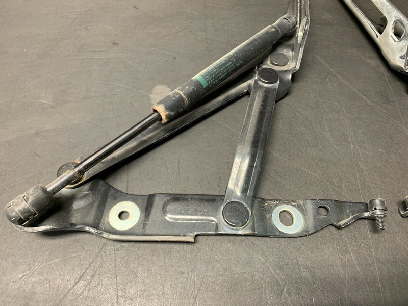 2009 PONTIAC G8 GT OEM TRUNK HINGES