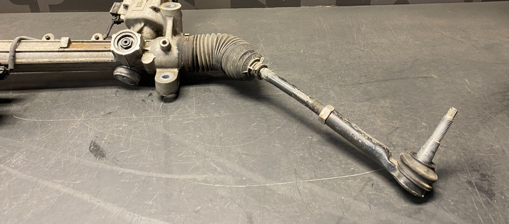 2015 CHEVROLET CAMARO ZL1 OEM ELECTRONIC STEERING RACK AND PINION USED