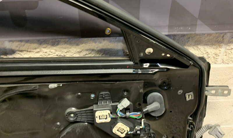 2011 CADILLAC CTS-V CTS V SEDAN OEM FRONT LH DRIVER DOOR