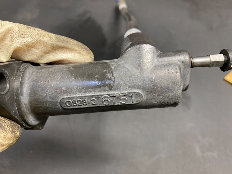 2004 PORSCHE 911 GT3 OEM GT2 SLAVE CYLINDER USED