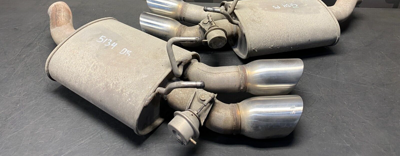 2013 CHEVROLET CAMARO ZL1 OEM REAR NPP MUFFLER CUTS PAIR DR PS USED