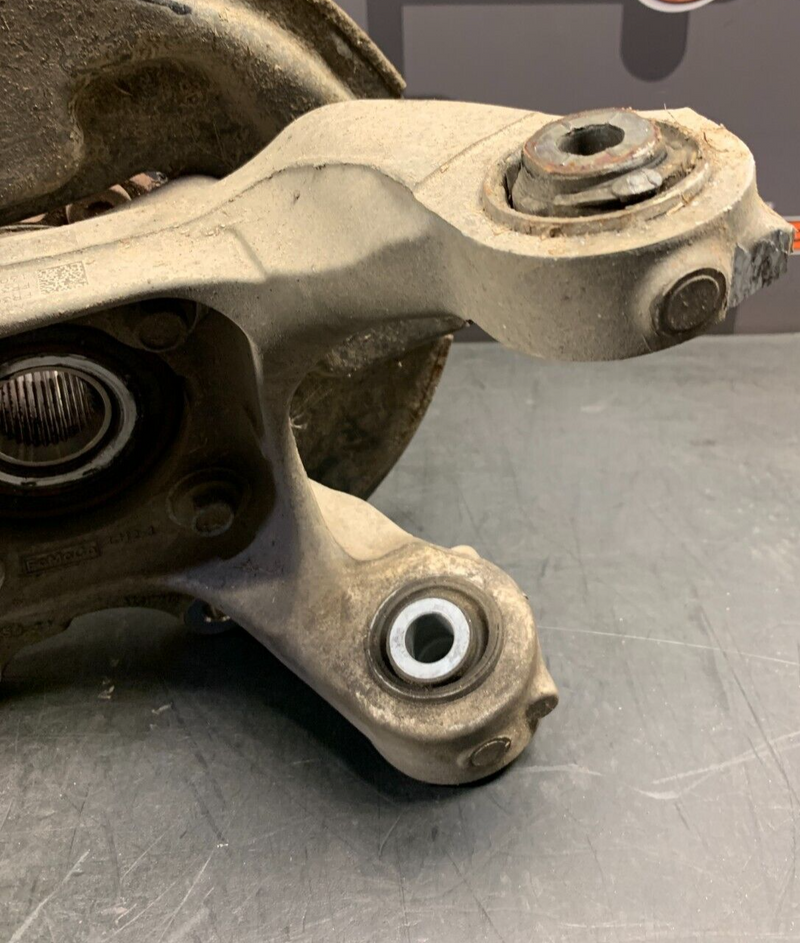 2017 FORD MUSTANG GT COUPE OEM DRIVER FRONT KNUCKLE SPINDLE USED