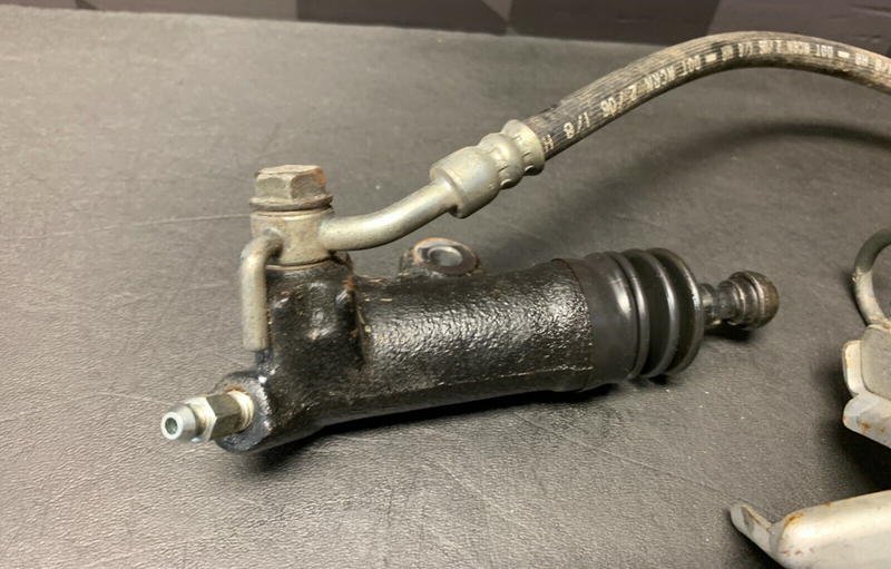 2006 HONDA S2000 AP2 OEM CLUTCH SLAVE CYLINDER