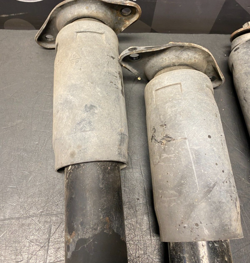 2001 CORVETTE C5 Z06 OEM  SHOCK STRUTS ASSEMBLY SET OF (4) DRIVER PASSENGER USED