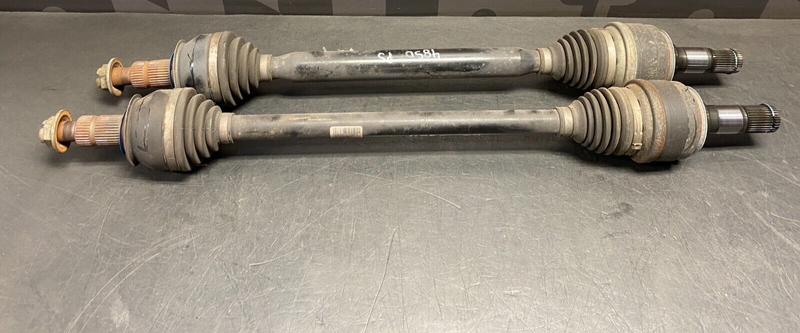 2011 CHEVROLET CAMARO SS OEM REAR CV AXLES PAIR DR PS USED