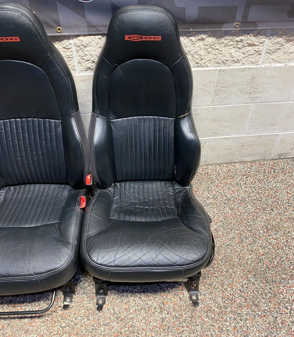 2001 CORVETTE C5 Z06 FRONT SEATS BLACK PAIR DRIVER PASSENGER USED