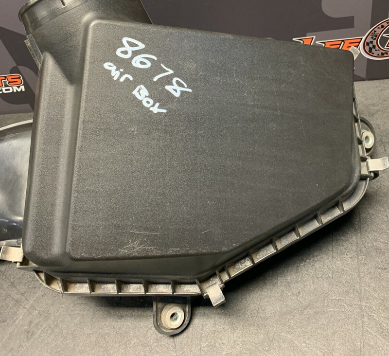 2009 PONTIAC G8 GT OEM INTAKE AIR BOX -READ-