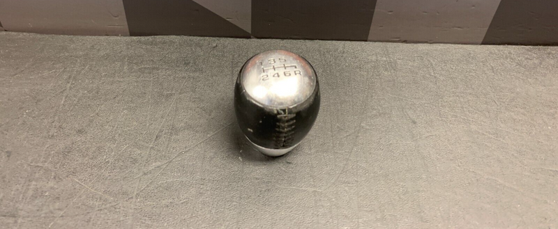2002 HONDA S2000 OEM AP2 SHIFT KNOB USED