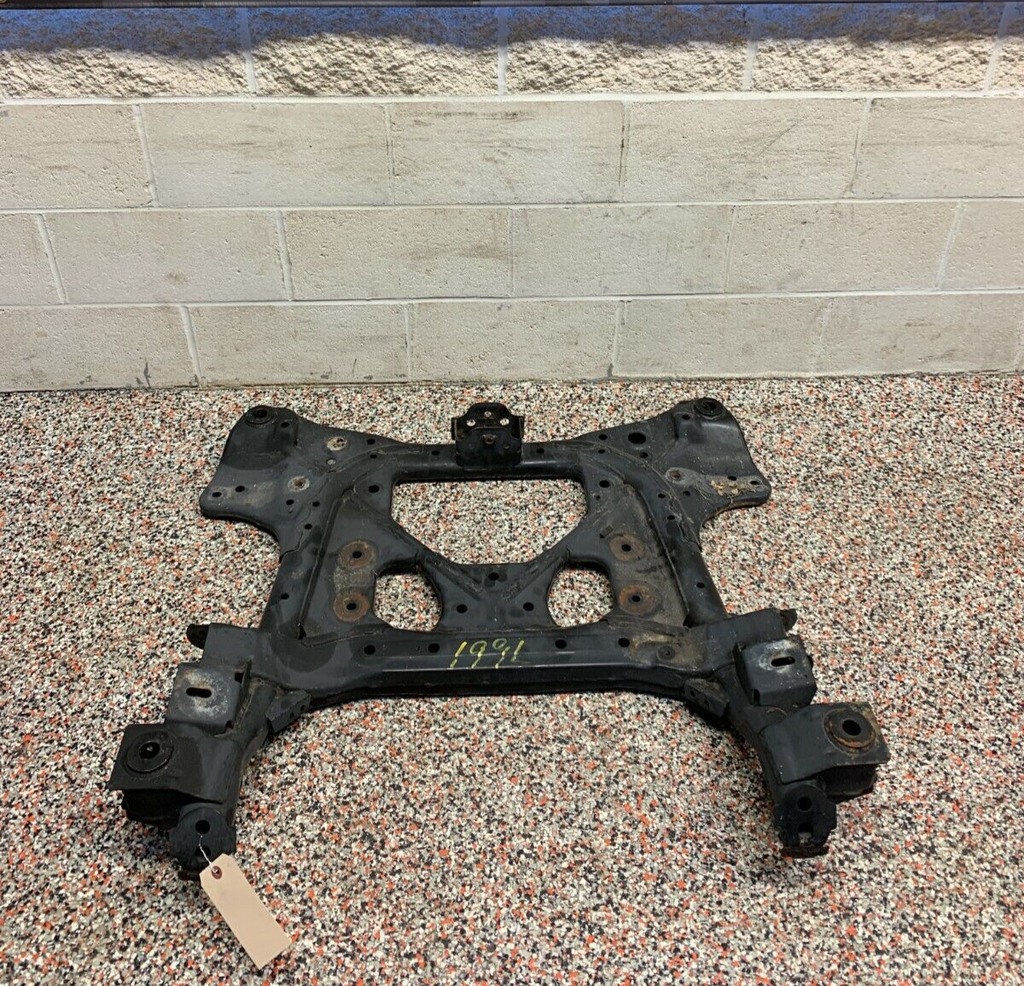 NISSAN R35 GTR OEM FRONT SUBFRAME ENGINE CRADLE