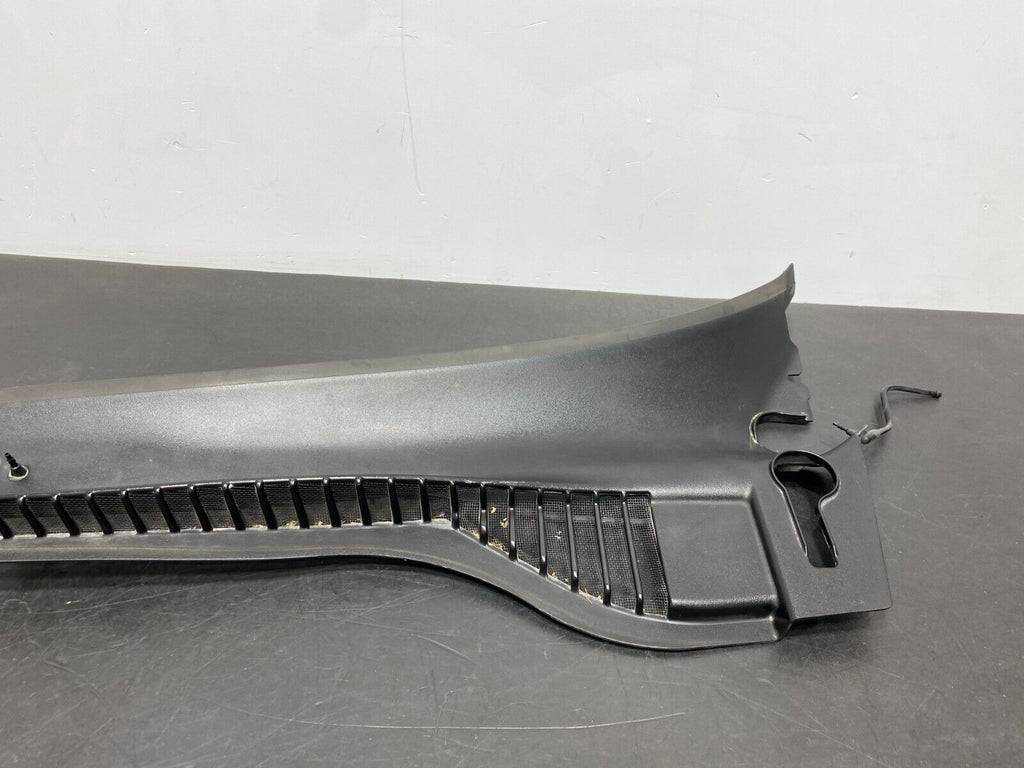 2006 CORVETTE C6 OEM WINDSHIELD WIPER COWL TRIM PANEL USED