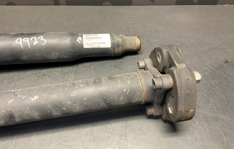 2013 CHEVROLET CAMARO SS OEM DRIVESHAFT PROP SHAFT A/T USED