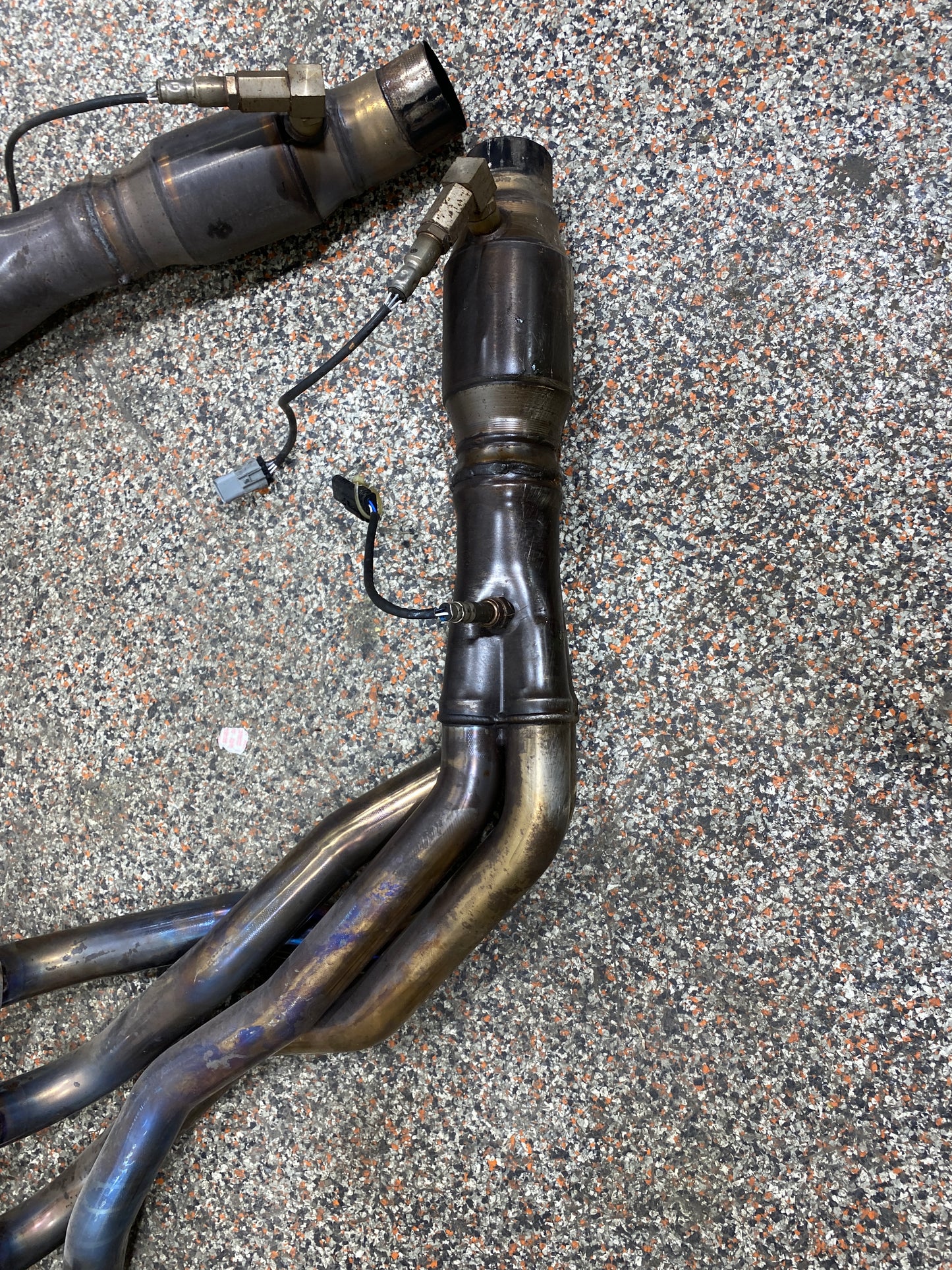 2021 CAMARO SS KOOKS LONG TUBE HEADERS PAIR DRIVER PASSENGER WITH CATS 1 7/8 PRIMARY USED