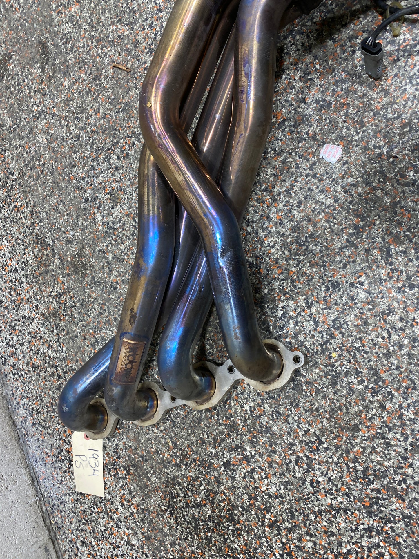 2021 CAMARO SS KOOKS LONG TUBE HEADERS PAIR DRIVER PASSENGER WITH CATS 1 7/8 PRIMARY USED