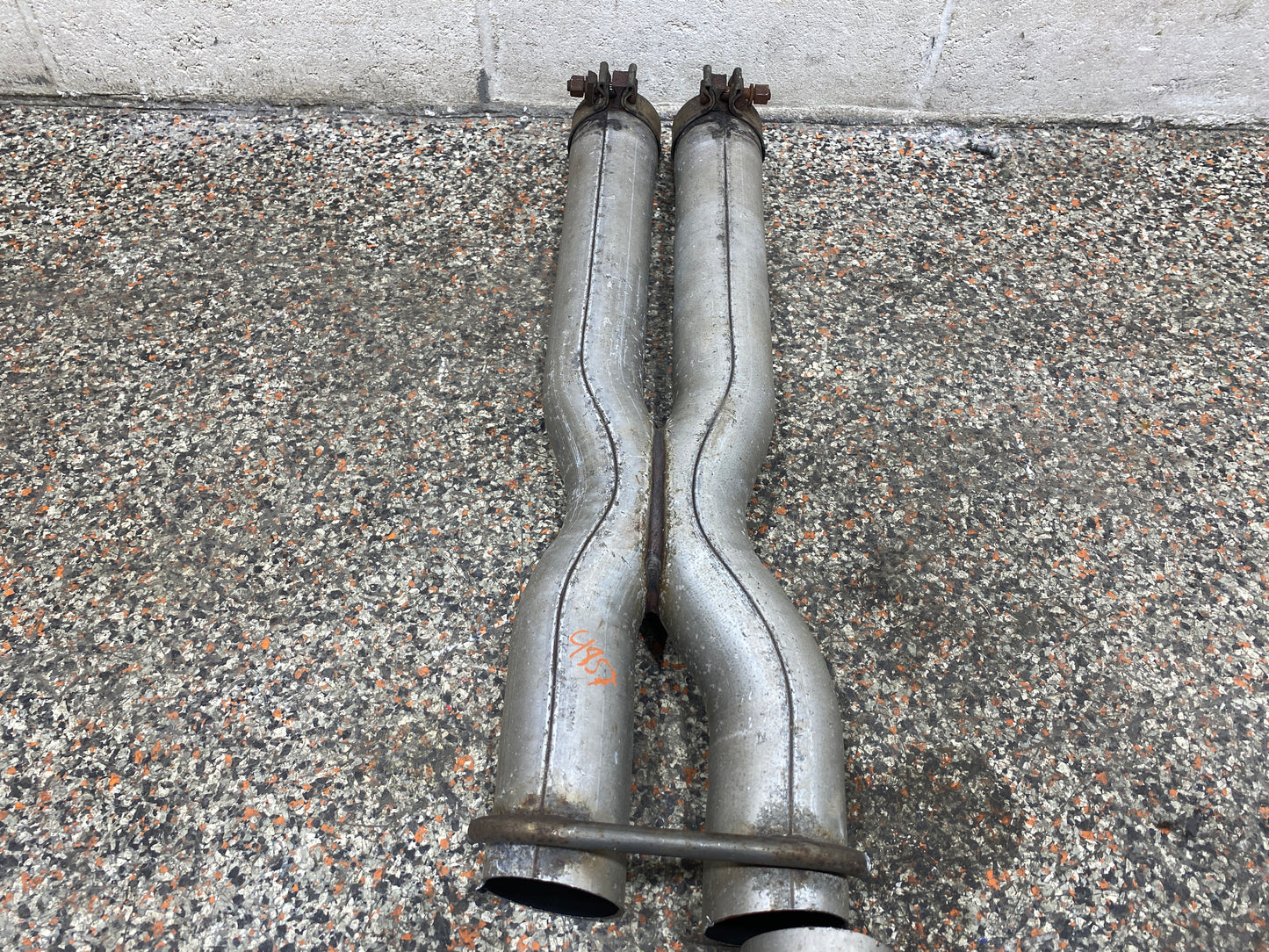2018 DODGE CHALLENGER SCAT PACK STAINLESS X PIPE WITH EXHAUST CUT OUT ELECTRONIC TURN DOWN PIPES