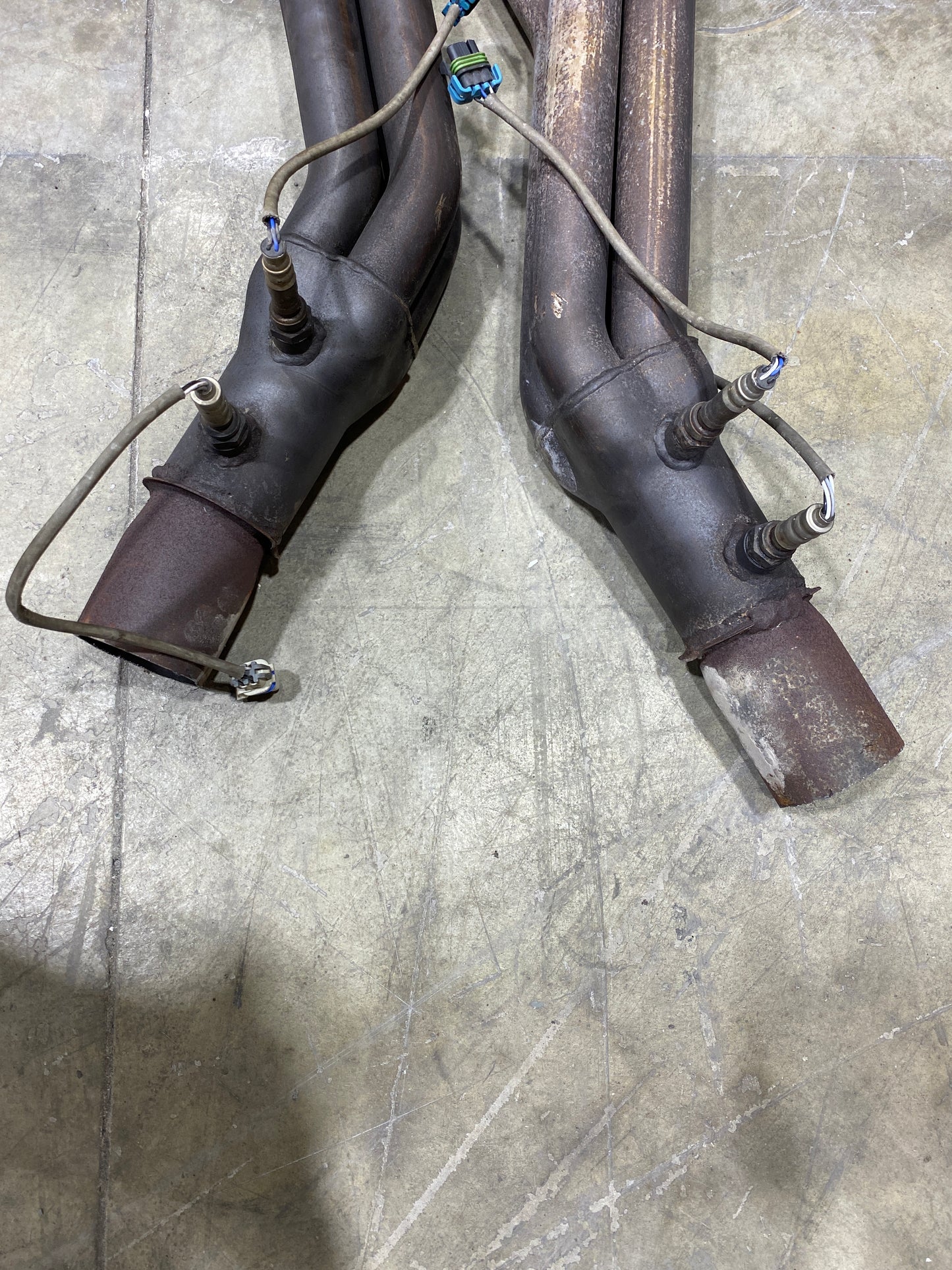 2010 CAMARO SS LONG TUBE HEADERS PAIR DRIVER PASSENGER USED