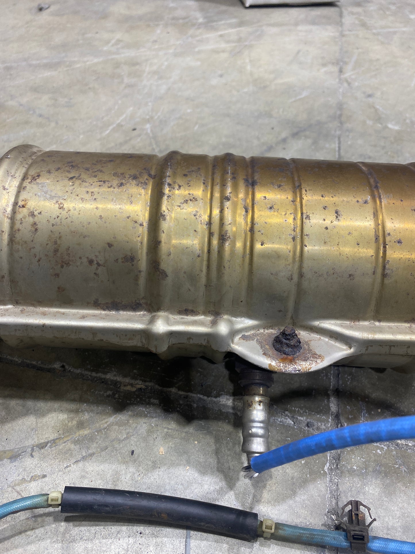 2000 HONDA S2000 CAT CATALYTIC CONVERTER USED LOW MILES 57K