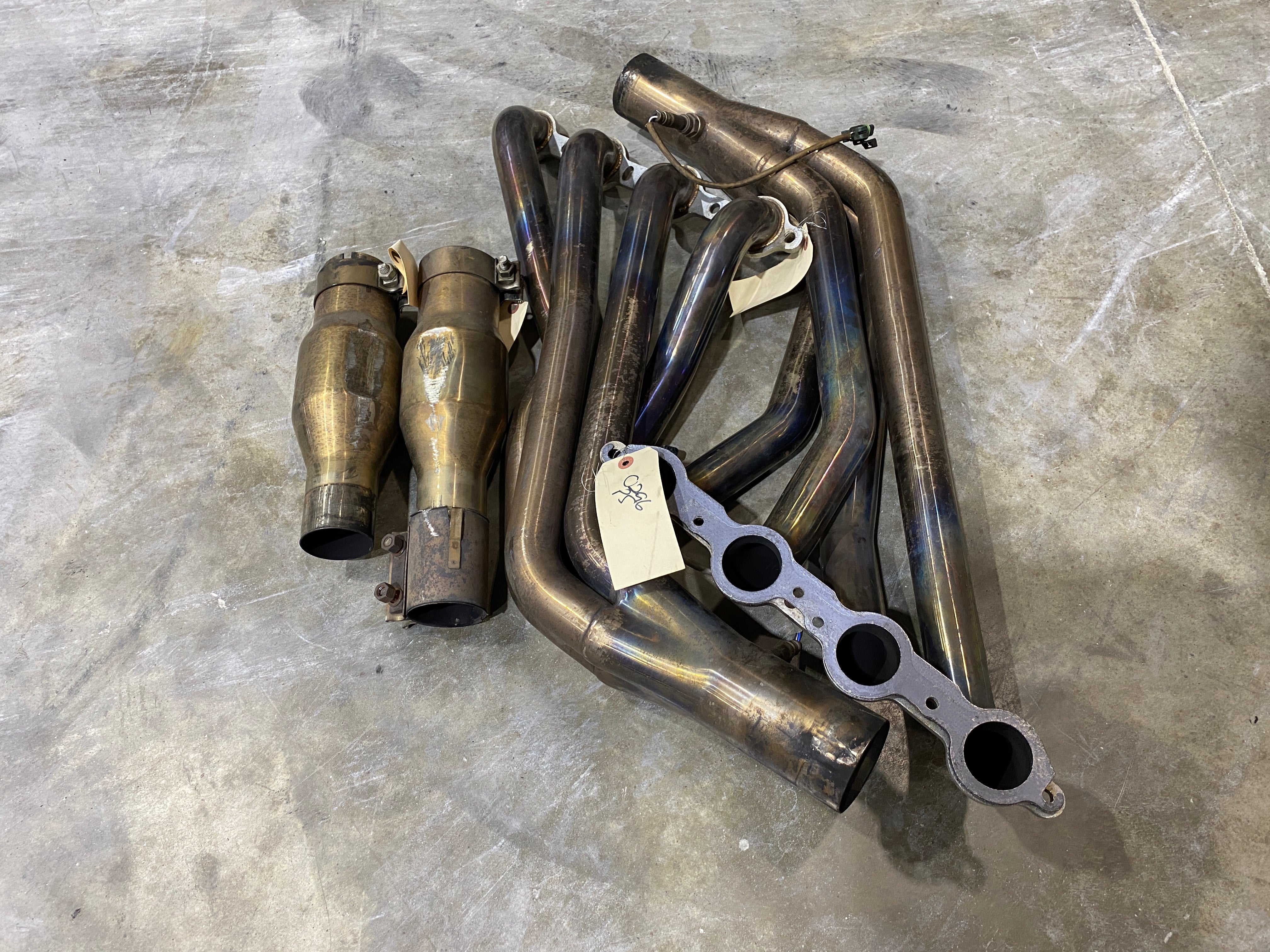2010 CAMARO SS LONG TUBE HEADERS PAIR DRIVER PASSENGER USED – LeeC Parts