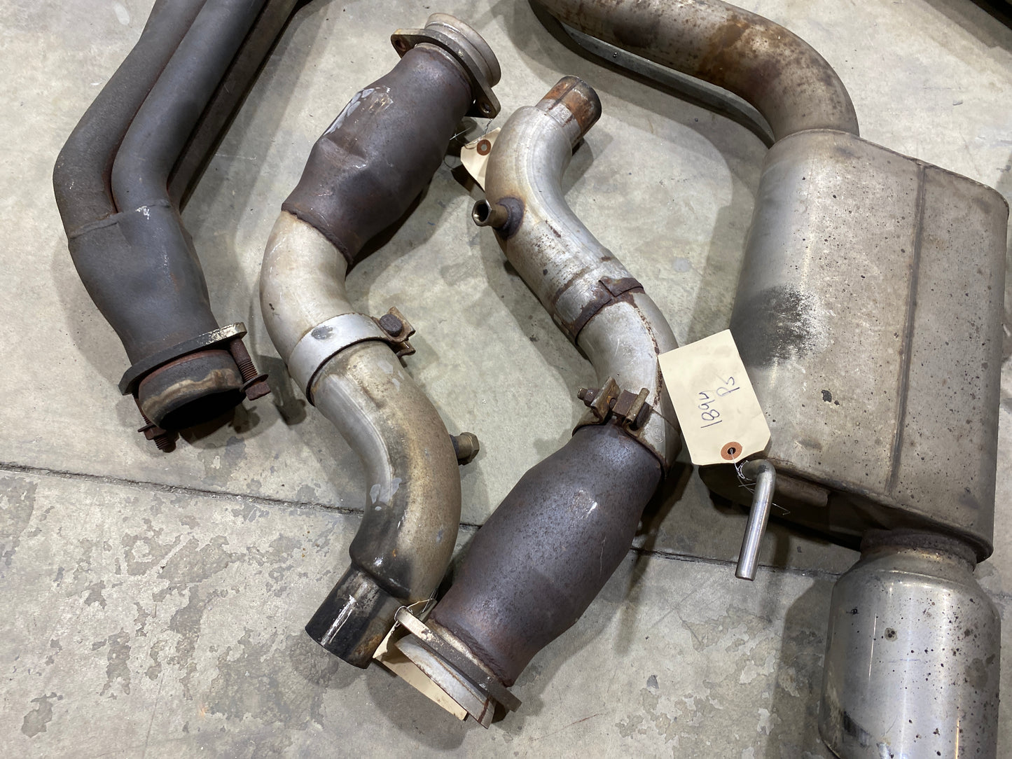 2015 MUSTANG GT COYOTE BBK LONG TUBE HEADERS PAIR FULL EXHAUST GIBSON MUFFLER USED