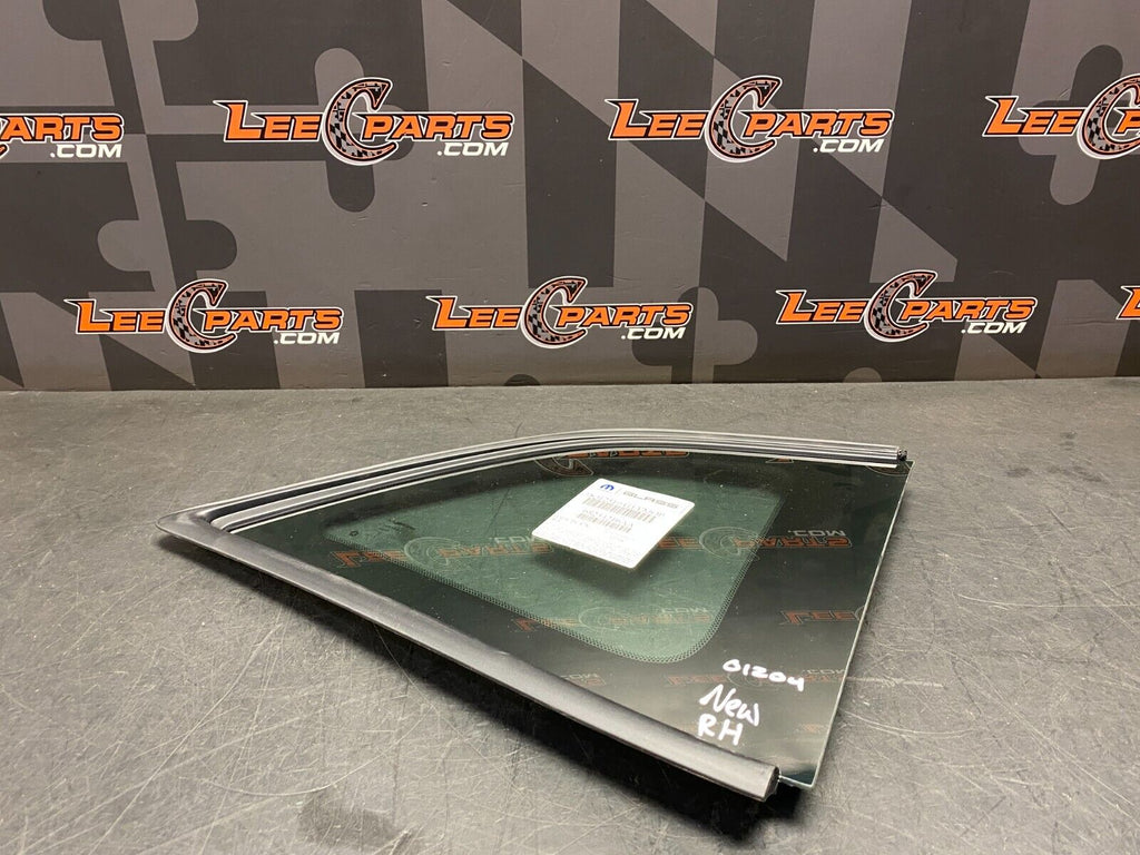 2018 DODGE CHALLENGER DEMON OEM PASSENGER RH QUARTER GLASS WINDOW NEW!