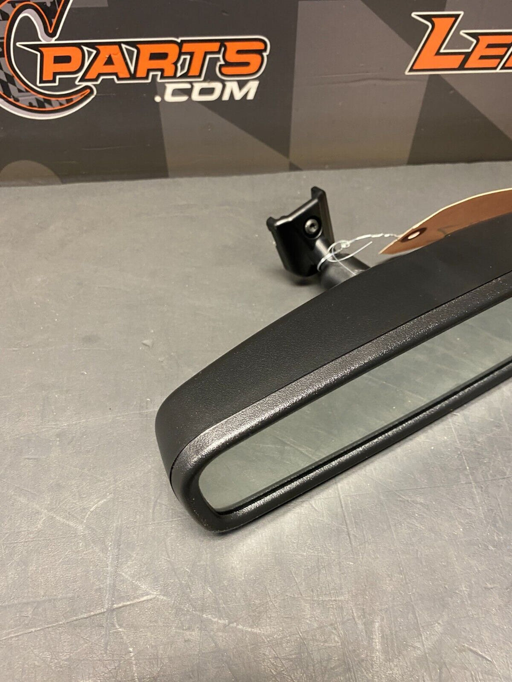 2019 FORD MUSTANG GT OEM REAR VIEW MIRROR USED