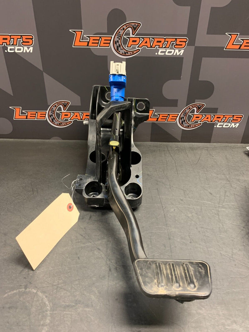 2018 FORD MUSTANG GT OEM AUTOMATIC BRAKE PEDAL