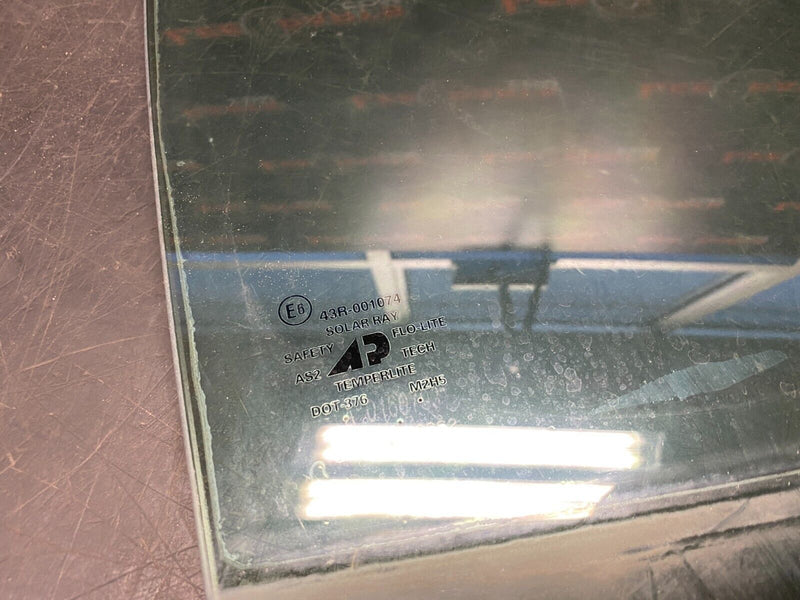1999 CORVETTE C5 CONV OEM PASSENGER DOOR WINDOW GLASS USED