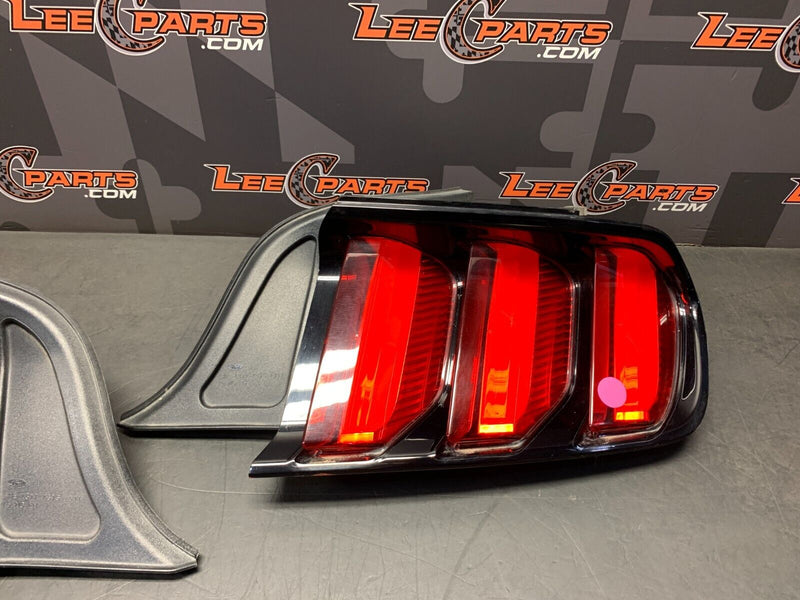 2015 FORD MUSTANG GT OEM DRIVER PASSENGER TAIL LIGHTS