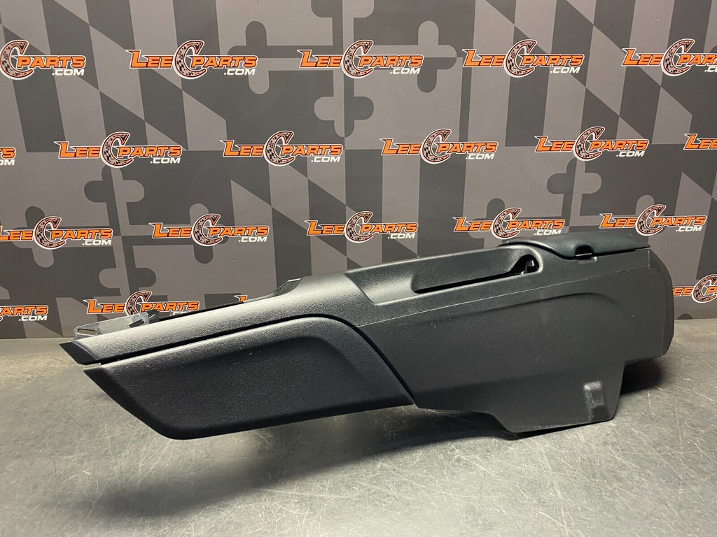 2018 FORD MUSTANG GT OEM CENTER CONSOLE COMPLETE ARM REST USED