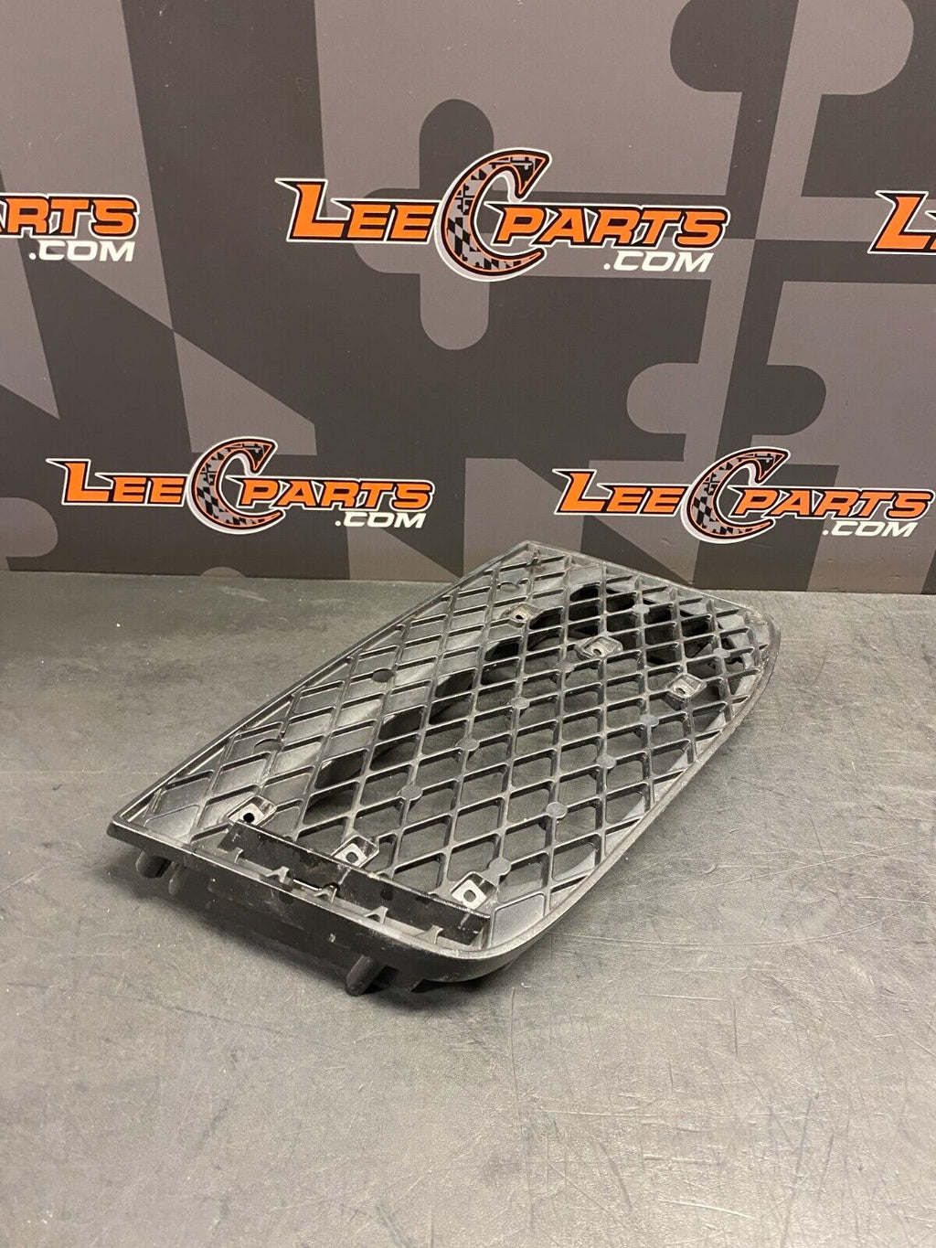 2014 AUDI R8 V10 COUPE OEM DRIVER LH BUMPER INSERT TRIM GRILL **NO STRAKES* USED