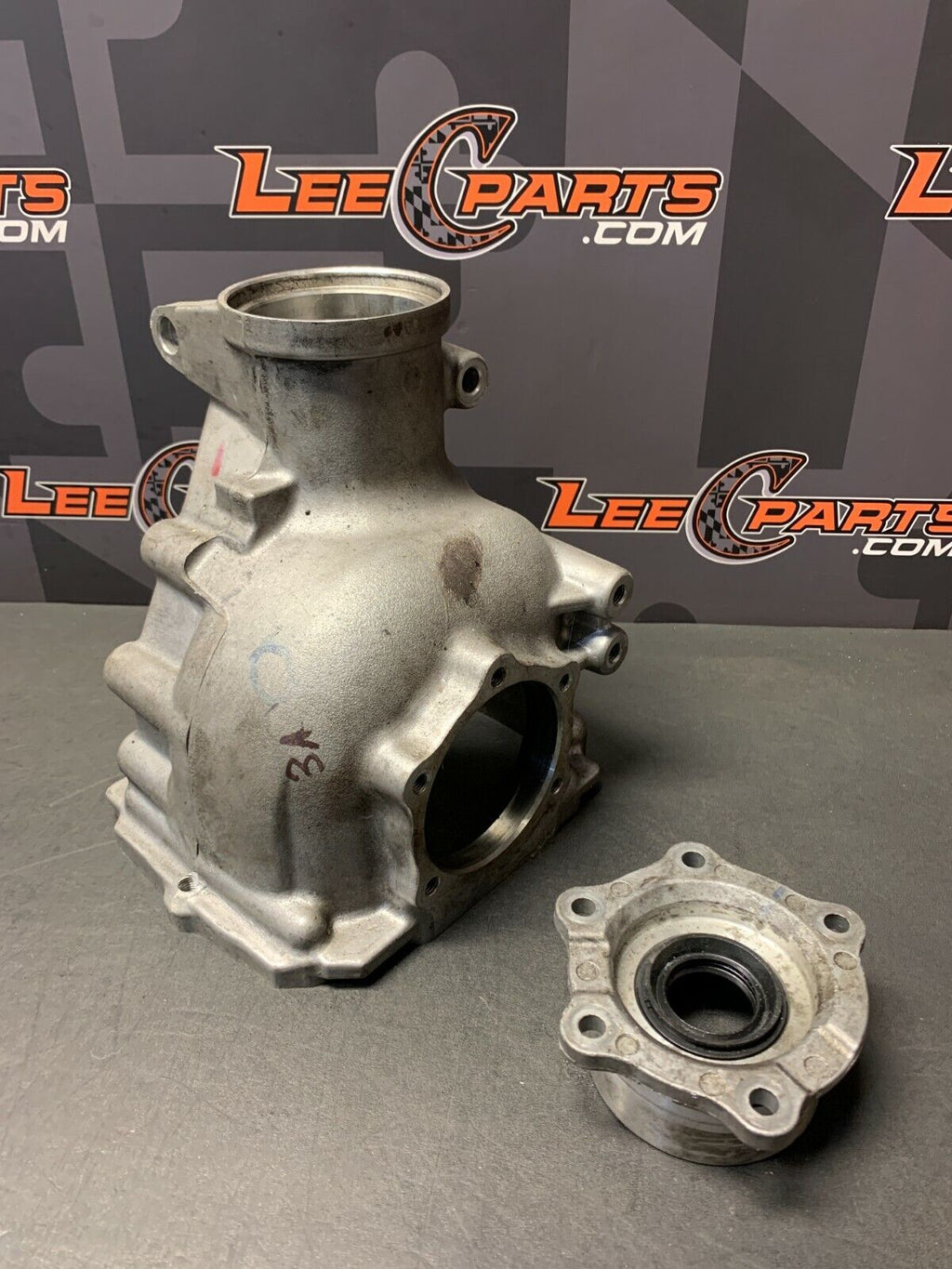 NISSAN R35 GTR OEM FRONT DIFF DIFFERENTIAL HOUSING CASING ONLY