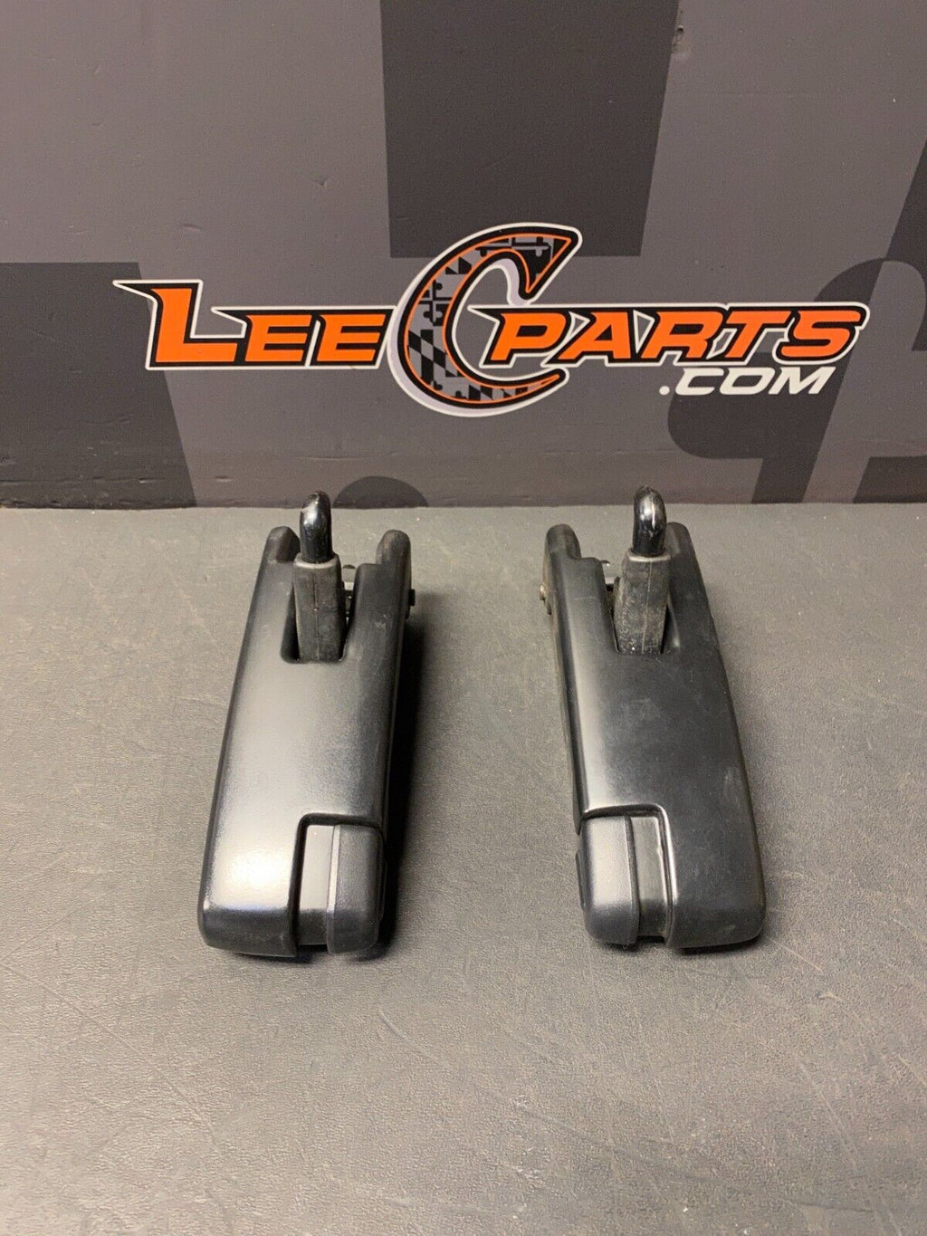 2004 HONDA S2000 AP2 OEM SOFT TOP LATCHES PAIR DR PS  USED