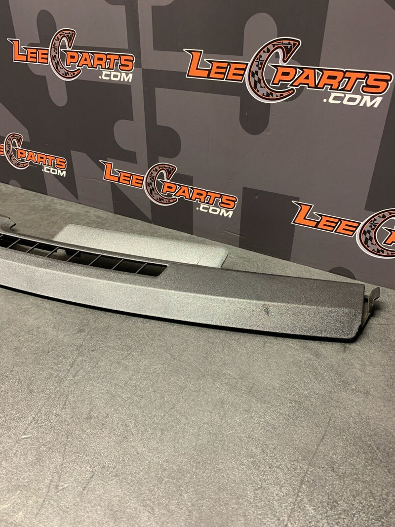 2019 FORD MUSTANG GT OEM DASH DEFROSTER VENT PANEL