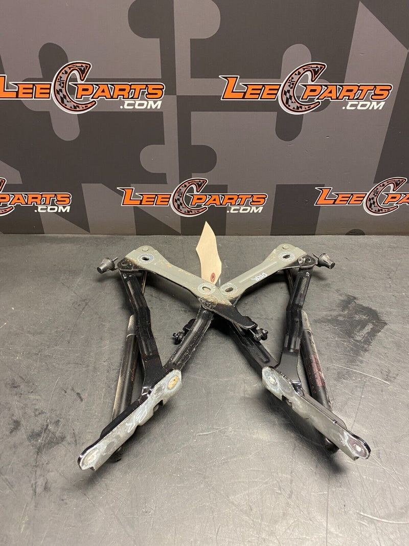 2018 FORD MUSTANG GT OEM REAR TRUNK DECKLID HINGES PAIR DR PS USED