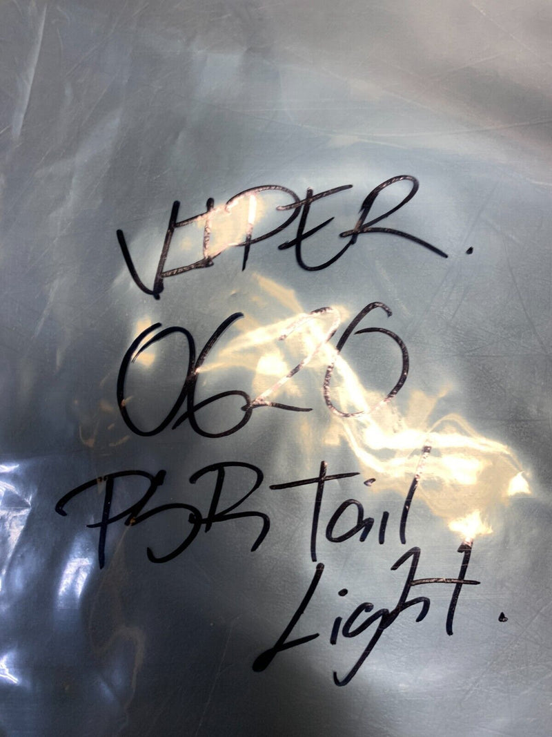 1998 DODGE VIPER GTS OEM PASSENGER RH TAIL LIGHT WIRING HARNESS USED