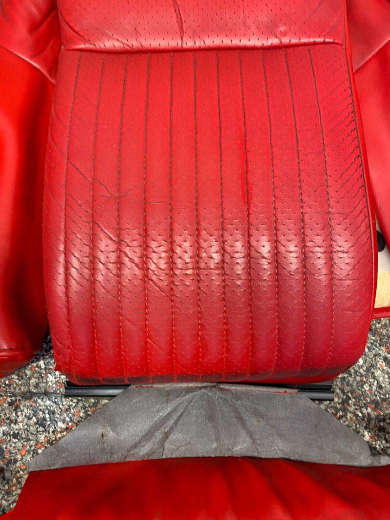 2001 CORVETTE C5 OEM PASSENGER SEAT WITH DRIVER SEAT COVERS USED **READ**