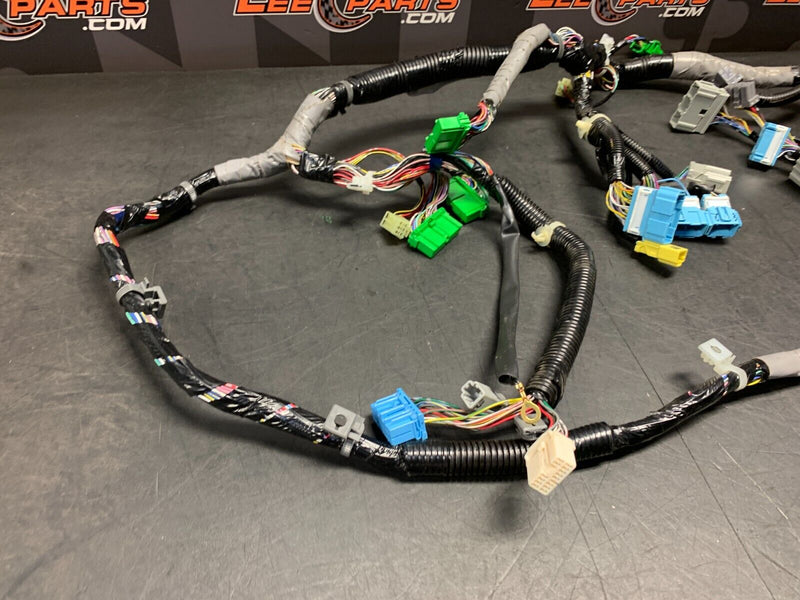 2005 HONDA S2000 AP2 OEM DASH WIRING HARNESS WITH CLUSTER PLUGS USED