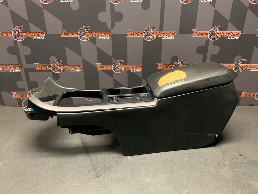 2004 PONTIAC GTO OEM CENTER CONSOLE