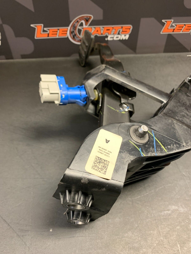 2018 FORD MUSTANG GT OEM AUTOMATIC BRAKE PEDAL