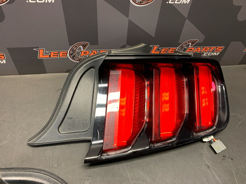 2015 FORD MUSTANG GT OEM DRIVER PASSENGER TAIL LIGHTS