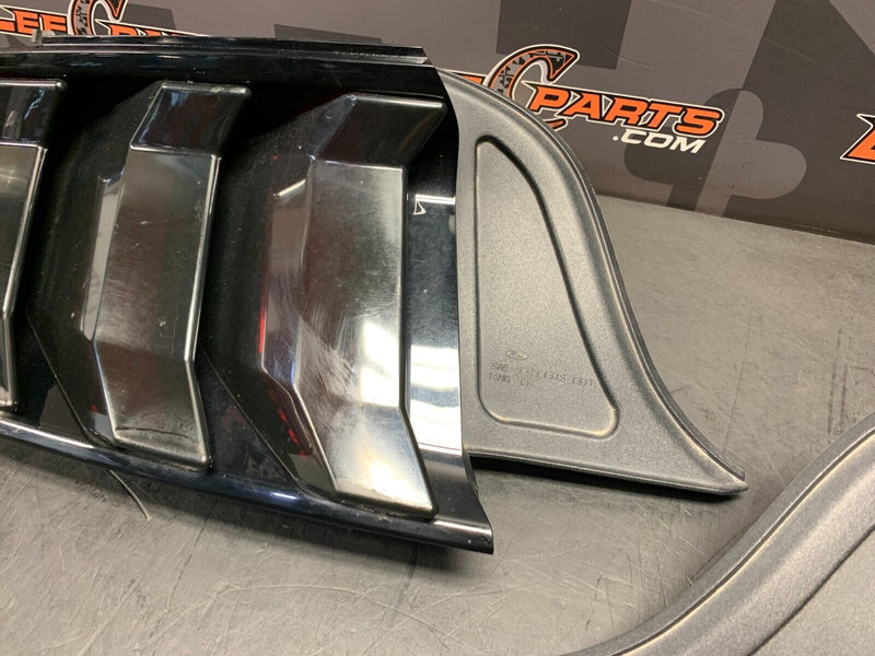 2019 FORD MUSTANG GT OEM TAIL LIGHTS TINTED USED