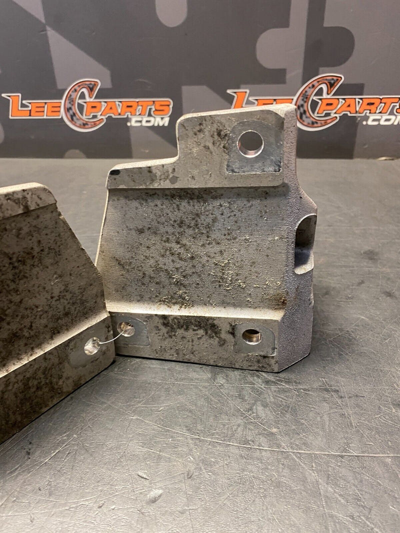 2002 CORVETTE C5Z06 OEM MOTOR MOUNT ENGIEN MOUNT PEDISTOOLS PAIR USED