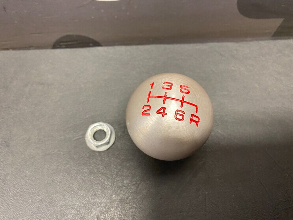 2004 HONDA S2000 AP2 SHIFT KNOB WITH RED SHIFT PATTERN LETTERS USED