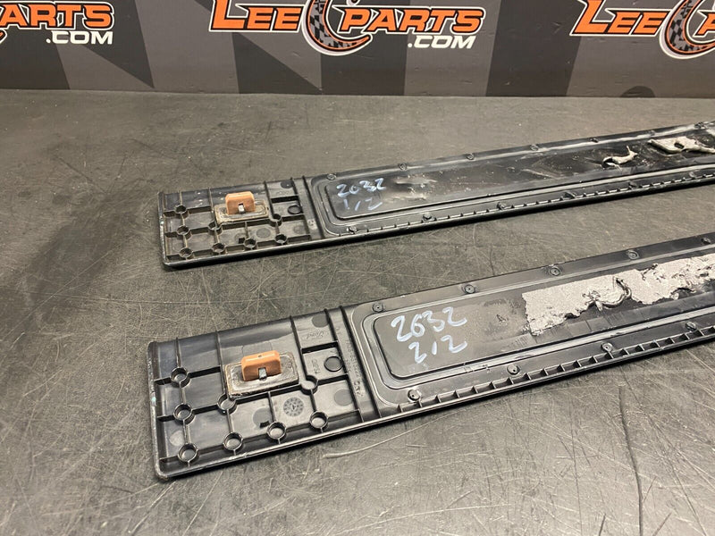 2016 FORD MUSTANG GT350 OEM GT350 INTERIOR DOOR SILLS PLATE PAIR DR PS USED