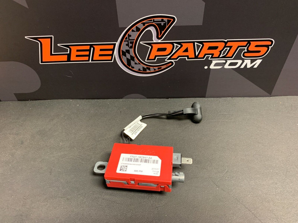 2016 FORD MUSTANG GT OEM FR3T-18C847 ANTENNA AMPLIFER