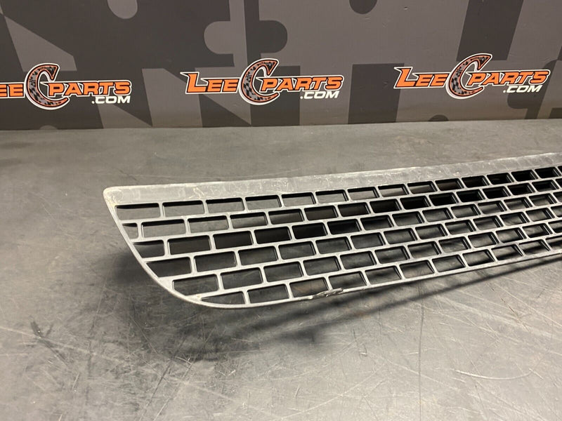 2016 DODGE CHALLENGER HELLCAT OEM FRONT BUMPER CENTER LOWER GRILL USED