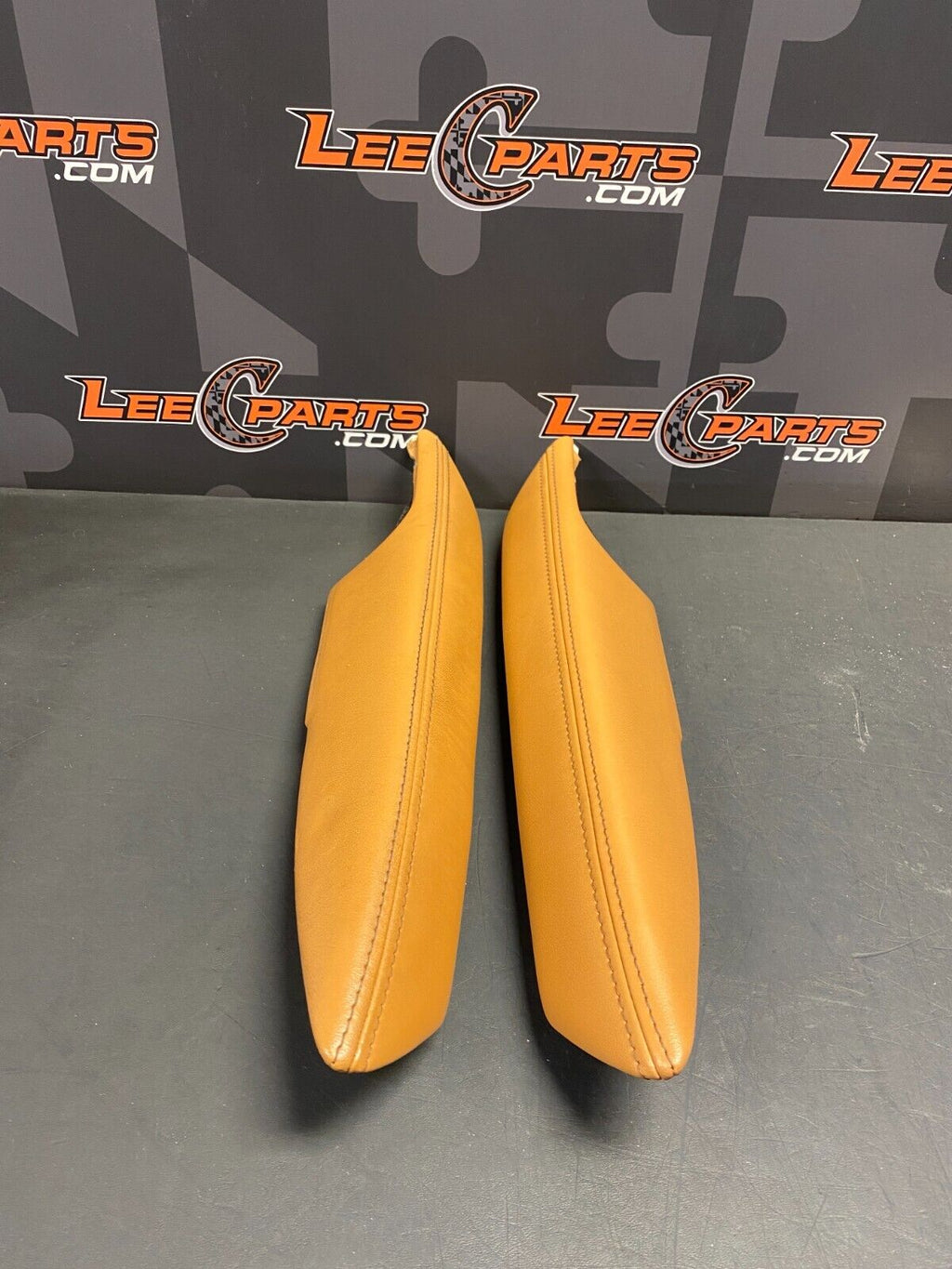 2013 CHEVROLET CAMARO SS OEM DOOR PANEL ARM RESTS TAN LEATHER RARE!! USED